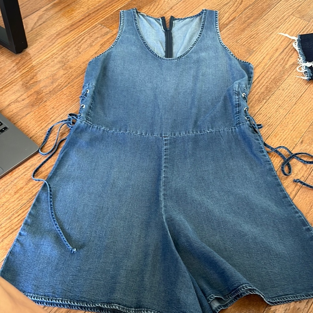 Monrow denim shorts romper !